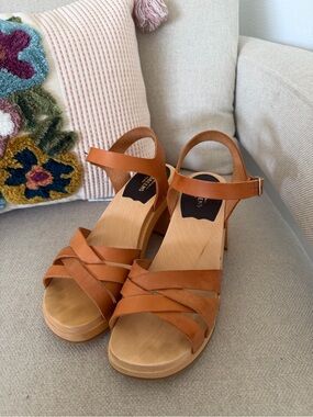 Swedish Hasbeens Cognac Leather Playform Sandals with Buckle